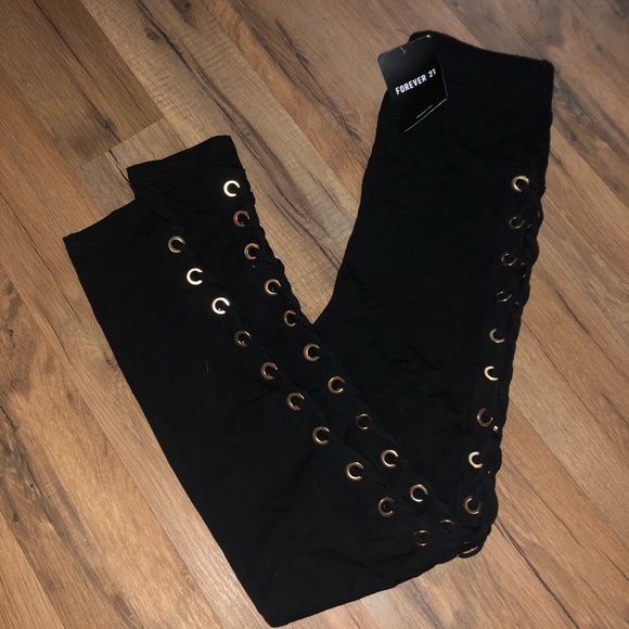 Lace up leggings - Picture 2 of 7